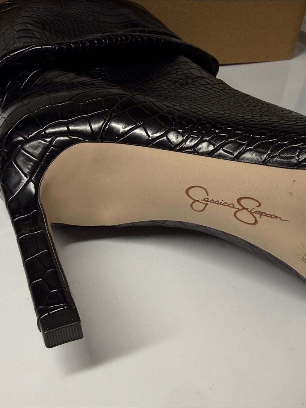 Jessica Simpson JS ELISTI Black Croc-Embossed Pointed Toe Stiletto Boots SZ 6.5 - Picture 4 of 8